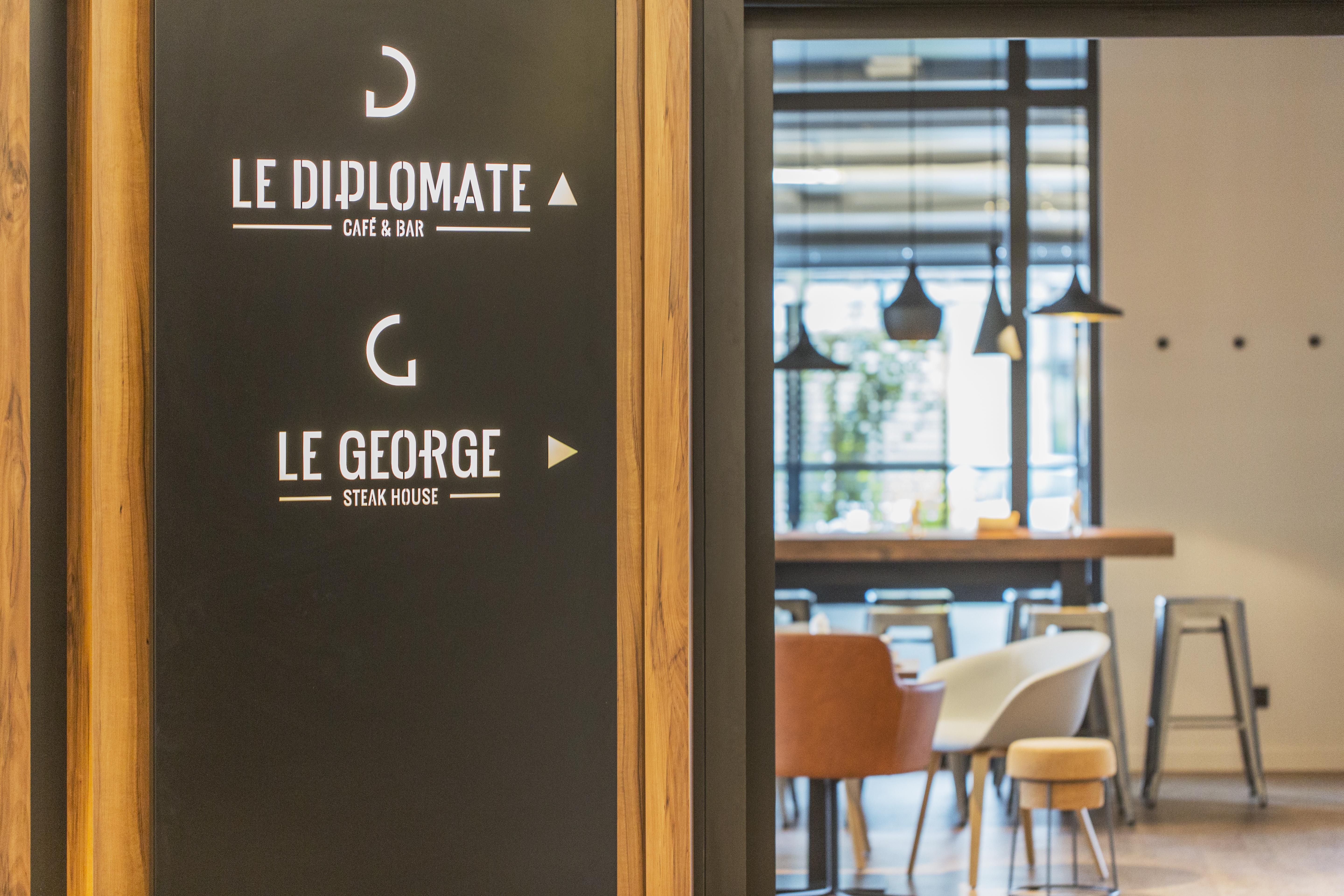 L'Elysee Val D'Europe Serris Luaran gambar